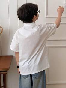 DAZY 男童字母印花口袋前扣休闲短袖衬衫 - 白色 - 查看 5