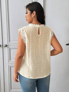 SHEIN Frenchy 夏季加大码纯色蕾丝拼接优雅时尚上衣 - 杏色 - 查看 7