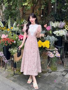 DAZY Robe d'été femme style rétro français, col claudine contrasté, dentelle au crochet, taille cintrée, manches à volants - Rose bonbon - Voir 1