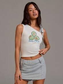 Athîral 女士休闲斜肩白色印花灰色短裤两件套 - 白色 - 查看 4