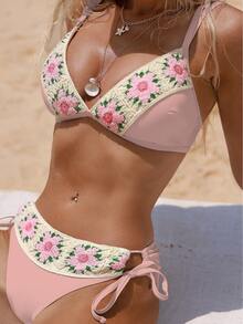 Swim Mod Bộ đồ bơi hai mảnh màu trơn dành cho nữ, được trang trí bằng ren móc, viền satin hoa và dây buộc bên hông, thích hợp cho kỳ nghỉ biển và mặc thường ngày, mùa xuân/hè. - Hồng - Xem 3