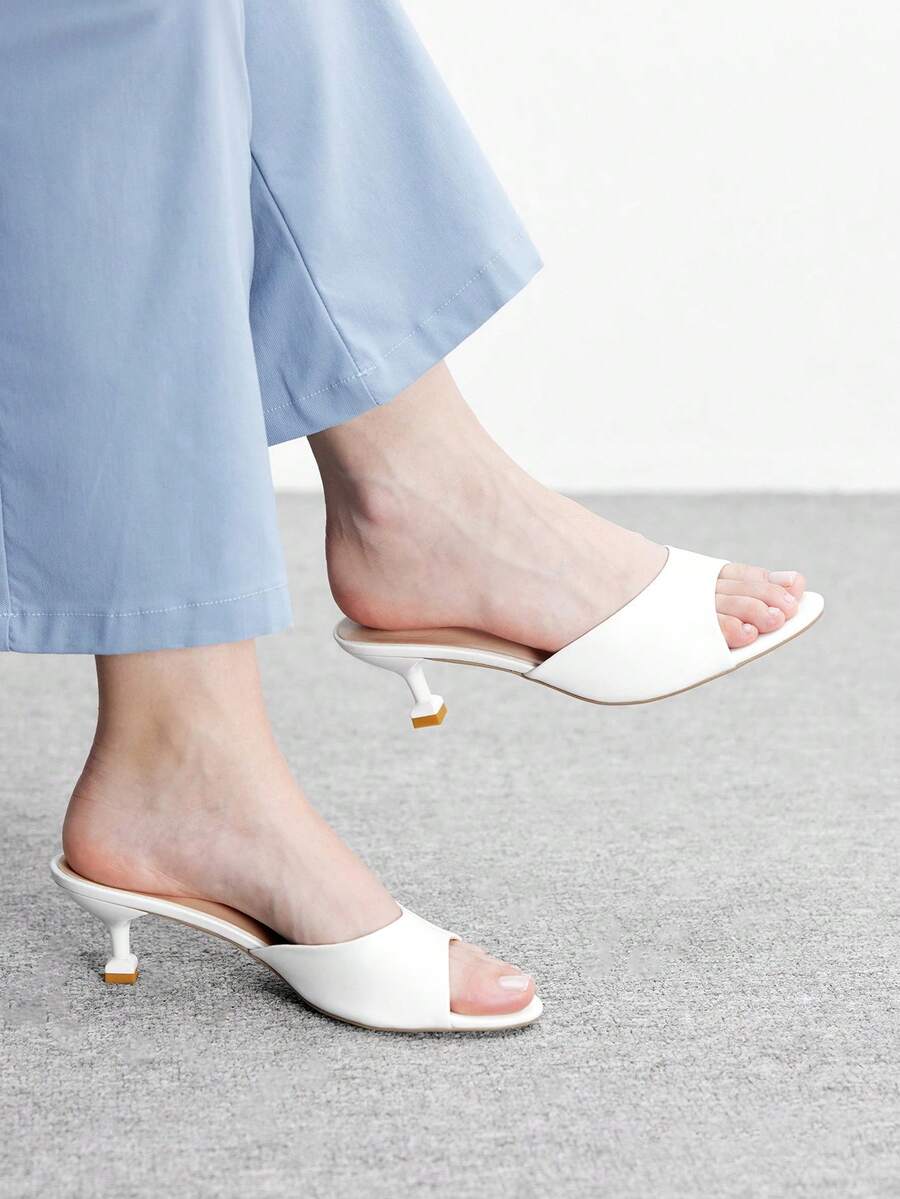 CUCCOO BIZCHIC 女士时尚性感气质简约白色圆头高跟凉鞋，通勤、约会、派对、节日、婚礼、度假皆宜 - 白色 - 查看 1