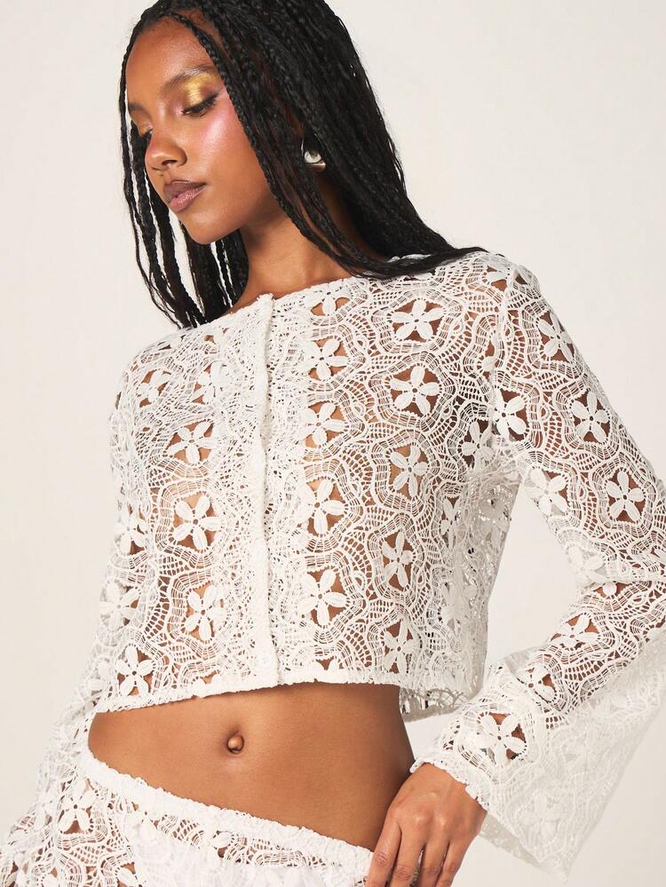 MISSGUIDED Szydełkowy top z długim rękawem i misternym koronkowym wzorem, okrągłym dekoltem, w stylu boho, na festiwal, letnie wakacje, na plażę, kobiecy