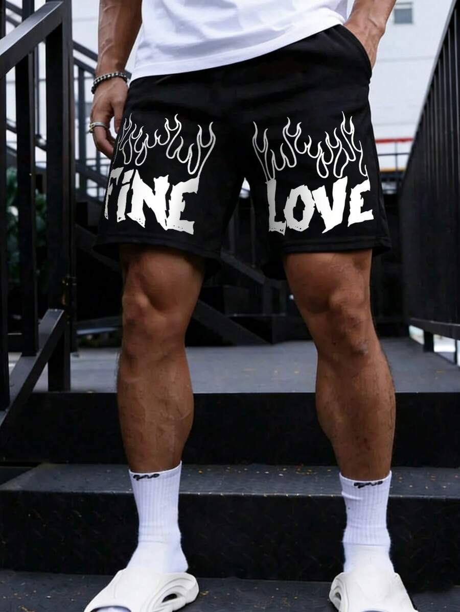 Manfinity LEGND 男士黑色短裤，饰有“FINE”和“LOVE”火焰印花，经典黑白撞色，弹性腰带配抽绳，休闲日常穿着，美式街头风，夏季款 - 黑色 - 查看 1