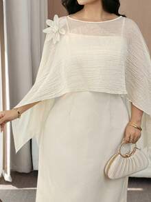 Modelyn 大码女士优雅时尚派对度假风纯色3D立体花卉装饰披肩吊带裙 - 杏色 - 查看 4