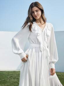 Ontre 2026春夏新款浪漫荷叶边下摆A字宽松连衣裙，适合情人节和婚礼季 - 白色 - 查看 6