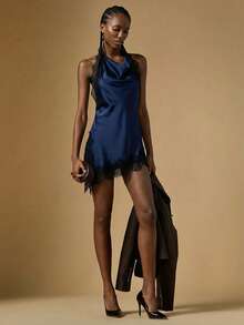 Briarwyn Blouse d'été sexy pour femmes avec contraste de dentelle, ourlet asymétrique, col ras-du-cou et dos nu - Bleu marine - Voir 6