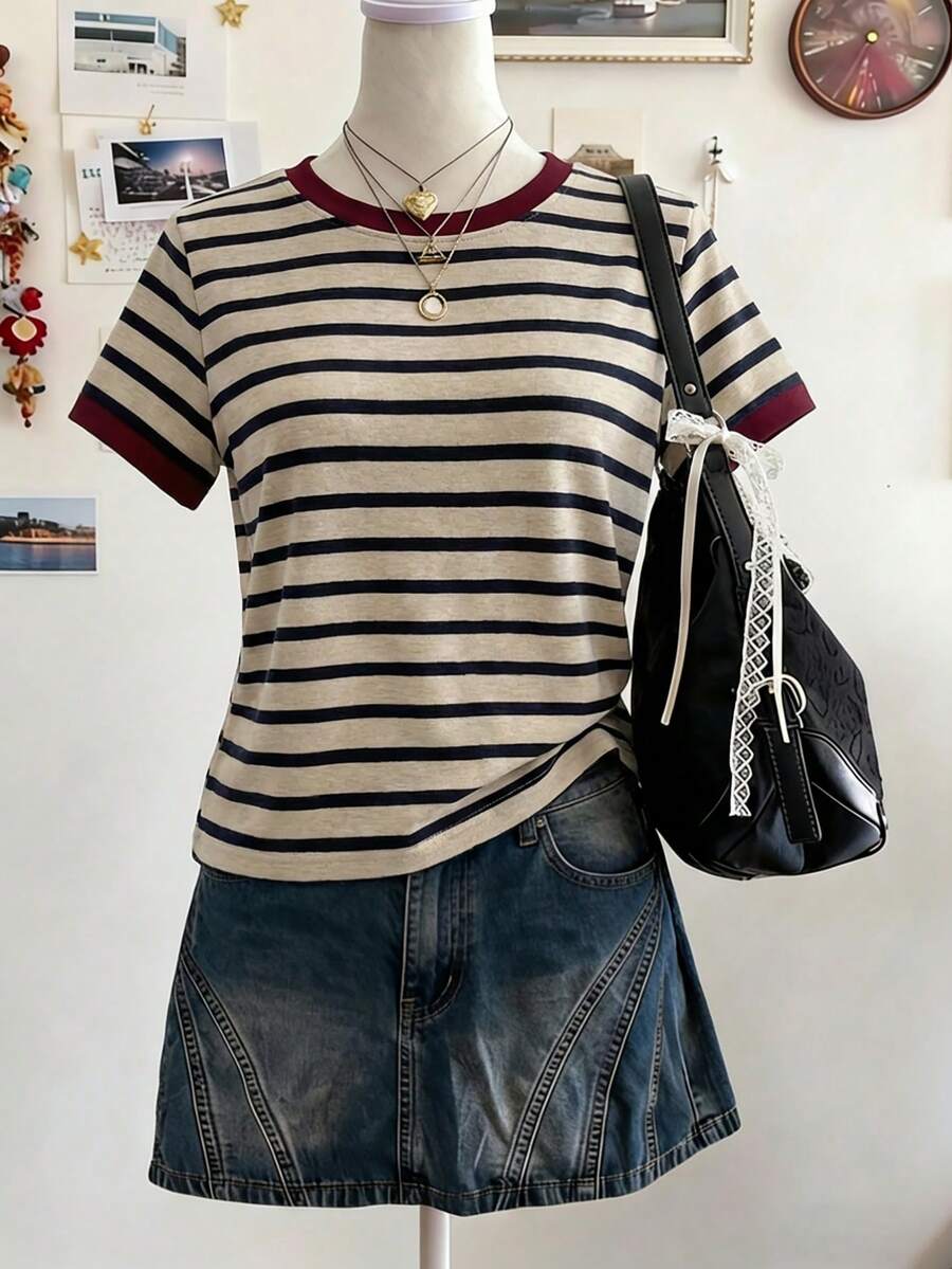 Lalippa 女士条纹印花圆领休闲百搭短袖上衣 - 彩色 - 查看 1