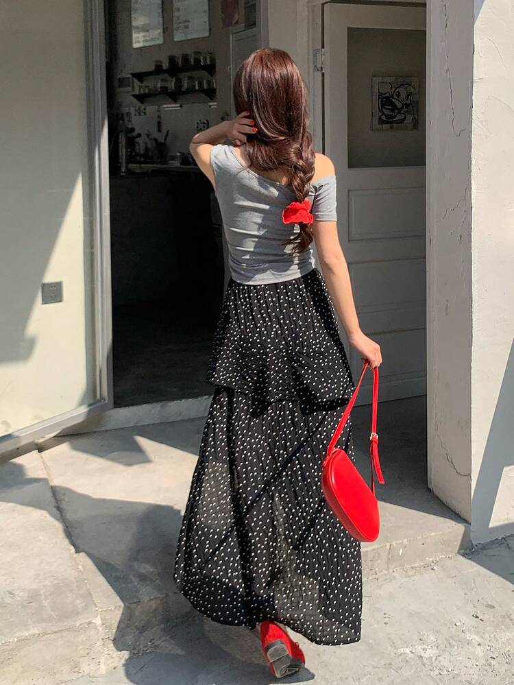 Women's Letter Print Fitted T-Shirt And Polka Dot Print Side Slit Hem Skirt 2 Pieces Set