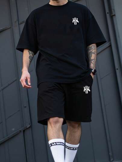 Manfinity Homme 男士加大码黑色圆领短袖T恤套装，简约字母印花，休闲通勤运动风，夏季