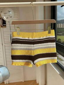 GlowEve 女士撞色条纹图案松紧腰休闲针织短裤 - 彩色 - 查看 6