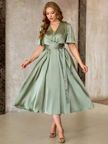 Roveilla Robe midi pour femmes grandes tailles en satin unicolore, col V, taille cintrée, dos croisé avec lien élastique, manches bouffantes. Élégante, style vintage français romantique et minimaliste. Convient pour le bureau, les déplacements, les affaires, le casual, la plage, le quotidien, les mariages, les fêtes. - Militaire verte - Voir 5