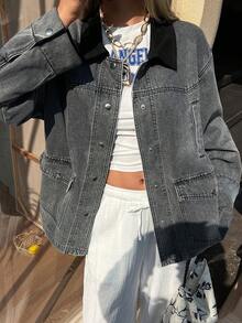 DAZY 女士撞色翻领宽松超大口袋装饰街头休闲牛仔夹克外套 - 灰色 - 查看 7