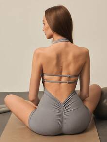 With My Calm 无缝针织露背吊带可调节深V提臀女士运动连体裤 - 灰色 - 查看 1