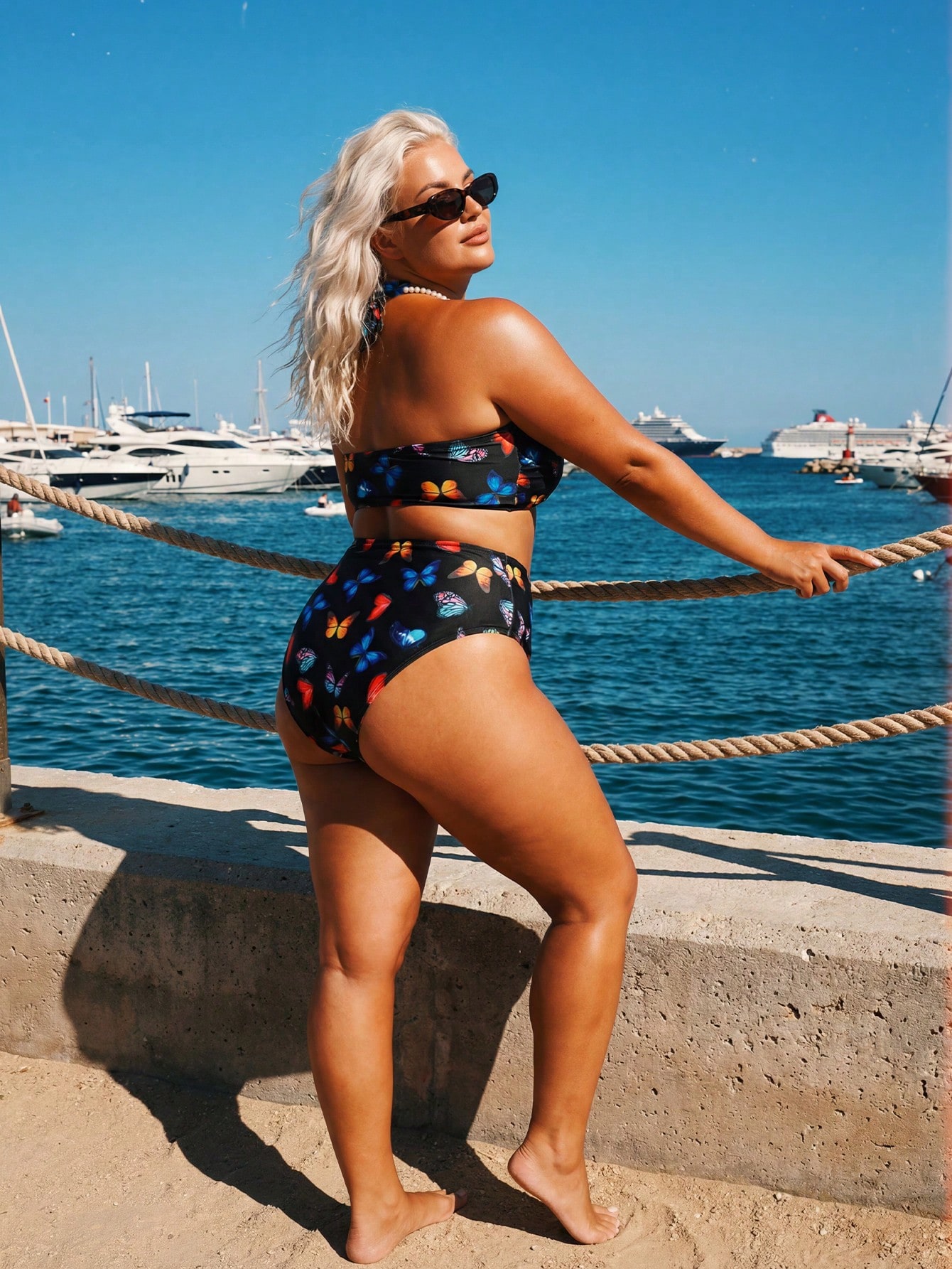 Slaydiva Conjunto de Maiô Bikini Sexy com Estampa de Borboleta, Decote Halter e Amarração na Frente para Mulheres Plus Size, Estilo de Férias na Praia - Multicolorido - Visão 2