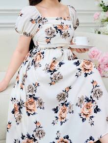 SHEIN Girlism 少女白色杏色碎花荷叶边泡泡袖休闲中长连衣裙，适合春夏穿着，休闲度假皆宜。 - 白色 - 查看 4