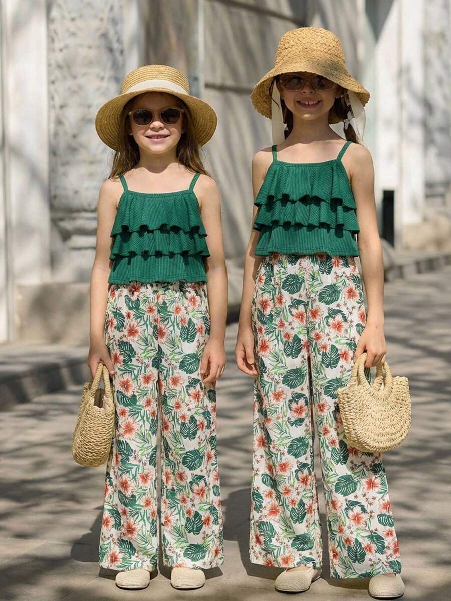 SHEIN Explorewe Tween Girls Vacation Set, Layered Ruffle Camisole + Floral Print Wide Leg Pants, & Elegant, Suitable For Daily Outing, Beach Trip, Photo Shoot - Green - View 1