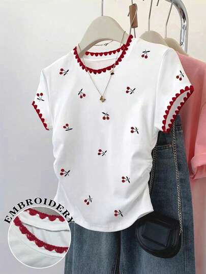 Resyla Women's Fitted T-Shirt, Embroidered Floral Collar, Romantic Cherry Blossom Print, Fashion Versatile Design, Suitable For Outdoor, Travel, Daily Wear