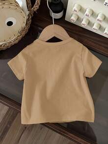 Vintage Racing Car Cartoon Print Casual Crew Neck Short Sleeve Top For Baby Boys, Suitable For Summer - Khaki - View 2