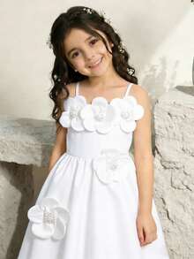 女童甜美优雅白色无袖吊带连衣裙，春夏款，3D立体花朵珍珠装饰，收腰设计，生日派对礼服 - 白色 - 查看 4