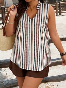 SHEIN LUNE Plus Size Women Striped Splice V-Neck Top And Shorts Casual Daily Outfit - Multicolor - View 4