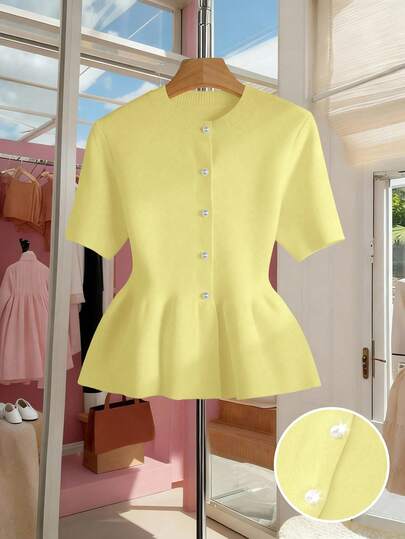 SHEIN Franclia Women's Solid Color Round Neck Single-Breasted Casual Everyday Knit Short Sleeve Top Butter Yellow Tops Pastel Yellow Top Summer Tops Yellow Pale Yellow Top Lemon Clothes Women