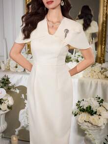 Modelyn 新款法式设计小众修身披肩肩3D立体花卉优雅紧身连衣裙 - 杏色 - 查看 5