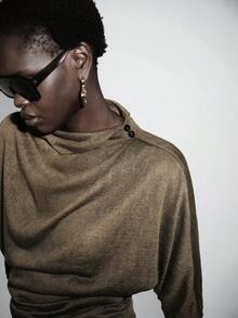 Lumivelle 女士优雅现代翻领薄纱短袖上衣，夏季 - 咖啡棕 - 查看 3