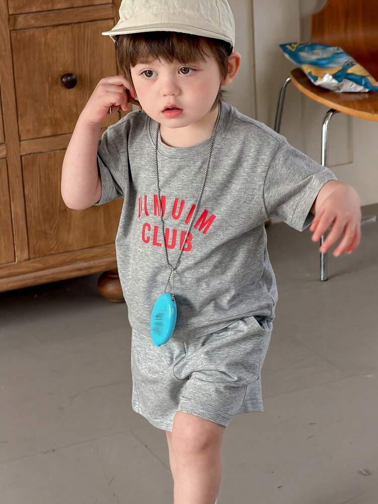 Toddler Boys' Summer New Korean Fashion Short Sleeve T-Shirt And Shorts 2-Piece Casual Outfit