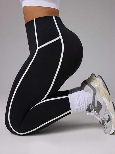 Rhythm Era Pantalones de yoga de cintura alta con rayas de color contrastante, diseño ajustado al estilo europeo y americano, tela elástica que se ajusta a la figura, adecuado para yoga, fitness y uso casual, mallas negras prácticas y de moda con rayas blancas, mallas de entrenamiento blancas y negras, mallas de estilo atlético para mujer, pantalones de estudio de danza Seamluxe Sport Curve Yoga Pants en negro y blanco