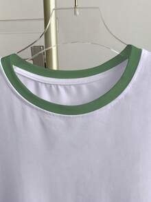 Resyla Camiseta casual de cuello redondo de manga corta con estampado de trébol de cuatro hojas y bloques de color para mujer - Blanco - Ver 5