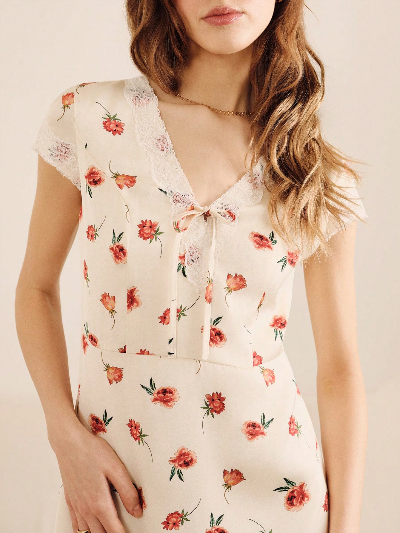 White And Red Floral Print Mini Dress With Lace Trim Detail Vintage Cute Dress Spring Summer Spring Summer Vacation French Style Parisian Style