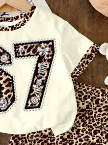 SHEIN 两件套少女休闲复古拼接豹纹67号短袖T恤和短裤夏季套装 - 彩色 - 查看 6