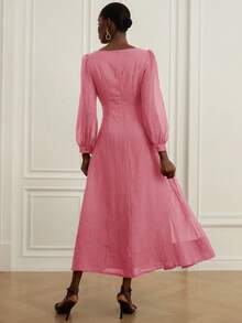 Aveloria Rosie 新款法式浪漫复古茶会连衣裙，宽松修身设计，优雅露肩褶皱薄纱亚麻质感面料，泡泡袖，纯色夏季女装 - 粉色 - 查看 2