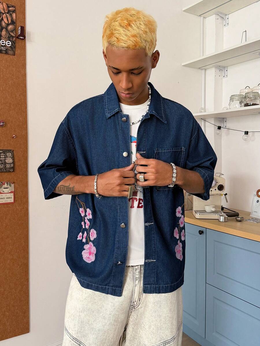STEELVANCE 男士休闲花卉刺绣前扣落肩宽松牛仔夹克，夏季 - 藍色 - 查看 1