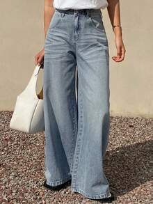 DAZY Women's Regular Waist Loose Straight Leg Casual Jeans - Light Wash - View 3