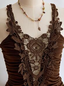 ROMWE Fairycore Áo hai dây ren đính đá kiểu cổ tích khoét sâu cổ chữ V - màu nâu - Xem 2