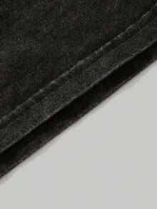 Manfinity EMRG 男士哥特风极简棉质背心，短款下摆，做旧设计，简约十字压纹纹理，热门款，适合街头穿搭、休闲、聚会、户外活动、节日礼物 - 黑色 - 查看 4