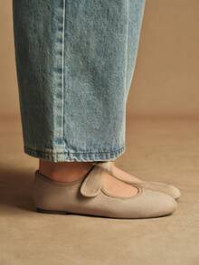 Rosivie Women's Casual Versatile Flat Loafers For Daily Commute - Apricot - View 4