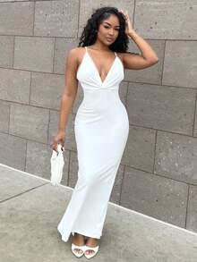 Alexandranx Sexy New Year's Eve Party V-neck Fold & Open Back Fishtail Dress - Putih - View 1