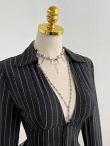 SHEIN PETITE 女士休闲/工作深V领条纹衬衫 - 黑色 - 查看 4