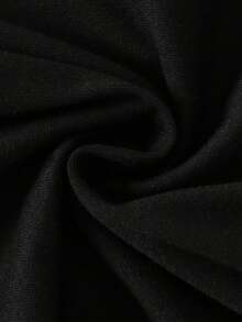 SHEIN Frühlings- und Sommer-Casual-Mode für junge Jungs, kreative personalisierte erfrischende minimalistische bunte Farbverlauf Nummer 67 Blitz Grafik, bunte Buchstaben Slogan Muster, Casual Basic Kurzarm T-Shirt und Shorts Set, bequeme Alltagskleidung, gemütliche Sommerstile geeignet für Frühling und Sommer Jungs - Schwarz - Übersicht 10