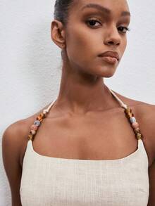 ATUI Studio Top de cuello halter con cuentas color albaricoque para mujer - Blanco - Ver 3