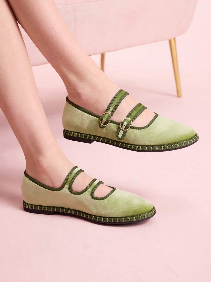 CUCCOO DOLLMOD 女士经典叶绿色双条纹丝绒平底鞋 - 淺綠色 - 查看 1