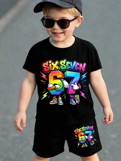 Vår- och sommarpojkars casualmode, kreativt, personligt, uppfriskande, minimalistiskt, färgglatt, tonad, nummer 67, blixtnedslag, grafiskt, färgglatt bokstavsslogantryck, casual, grundläggande kort t-shirt och shorts, bekvämt vardagskläder, mysiga sommarstilar lämpliga för vår- och sommarpojkar