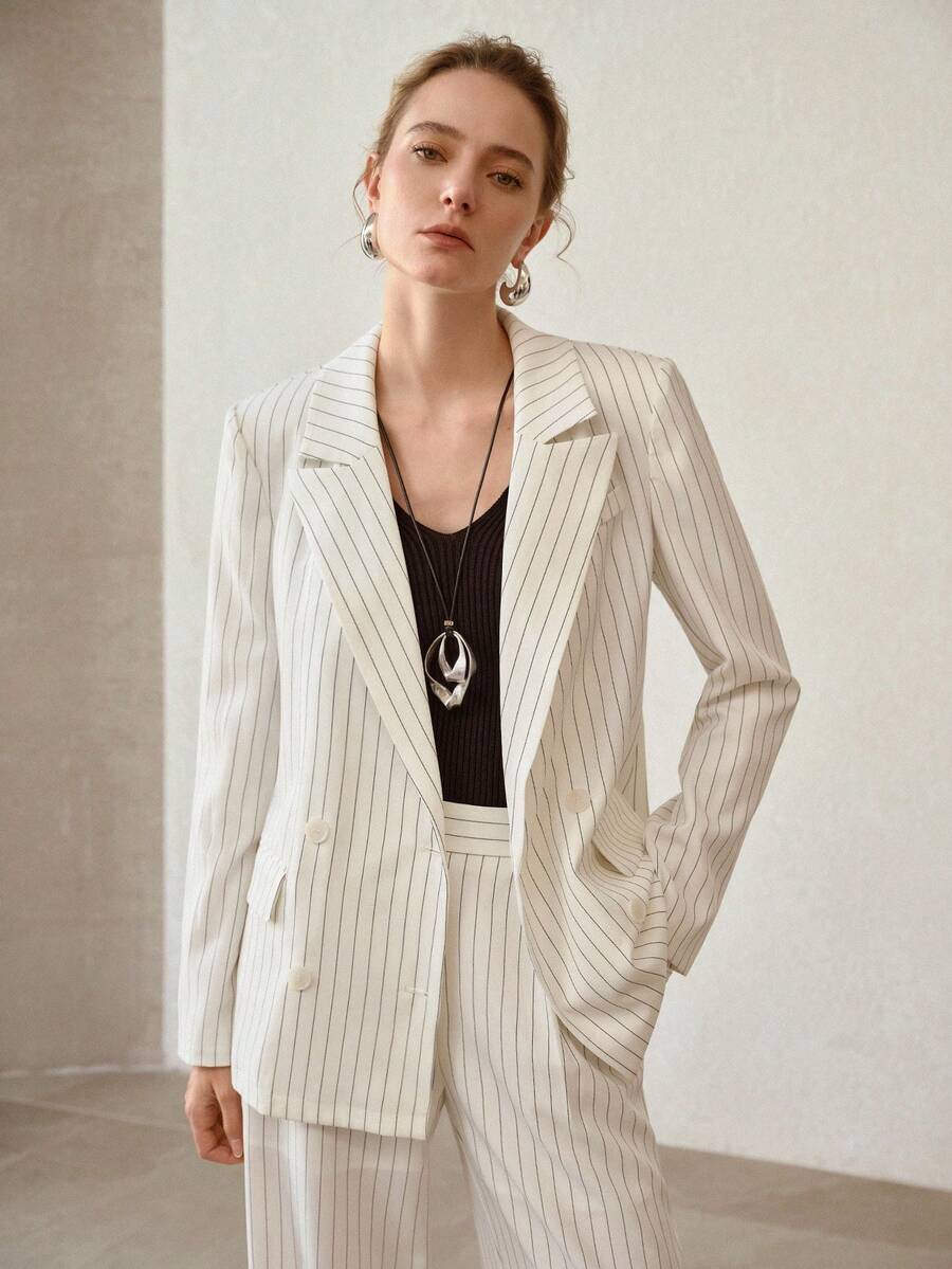 MOTF PREMIUM 条纹休闲亚麻质感通勤及日常双排扣西装外套 - 白色 - 查看 1