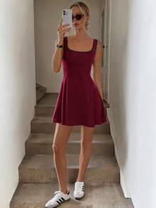 Easowa 女式方领撞色滚边腰部A字休闲运动迷你连衣裙 - 紅色 - 查看 3