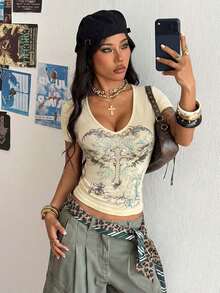 StreetHx Áo thun nữ kiểu dáng Gothic in hoa đính đá, cổ chữ V, tay ngắn, ôm sát cơ thể, phong cách đường phố, punk, vintage. - Màu be - Xem 3