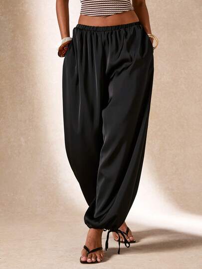 SHEIN BAE Women's Solid Color Elastic Waist Pocket Casual Versatile Commuting Wide Leg Pants, Summer Holidays, Summer Vacations, Casual For Women, Black Pants, Black Bohemian Style Trousers, Satin Trousers, Casual Trousers, Jogger Trousers, Balloon Trousers