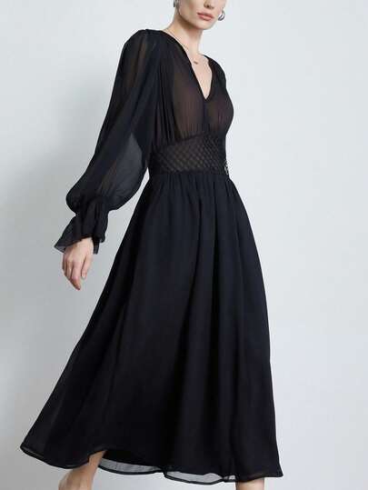 Aveloria Modichic European And American Retro Fashion Casual V-Neck Hollow-Out Long Sleeve Dress